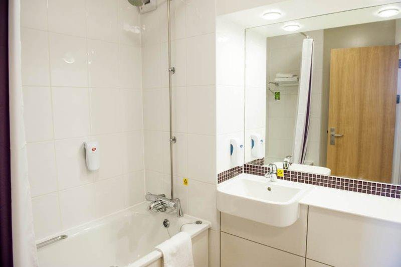 סטראוד Premier Inn Stroud מראה חיצוני תמונה